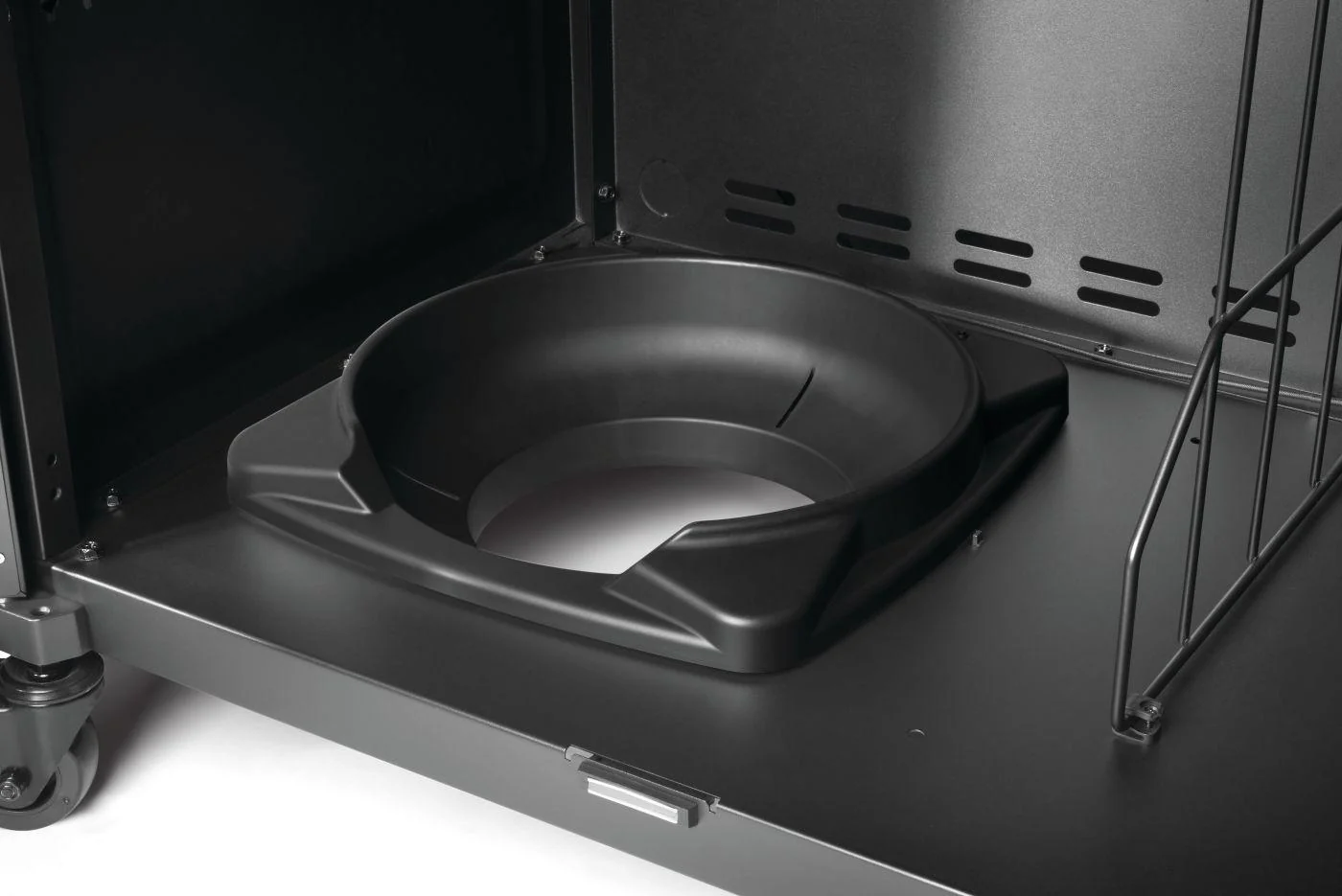Napoleon Bbq P500VXRSIBPKPHM Phantom Prestige 500 Connected RSIB with Infrared Side and Rear Burner , Propane, Matte/Matt Black - Image 7