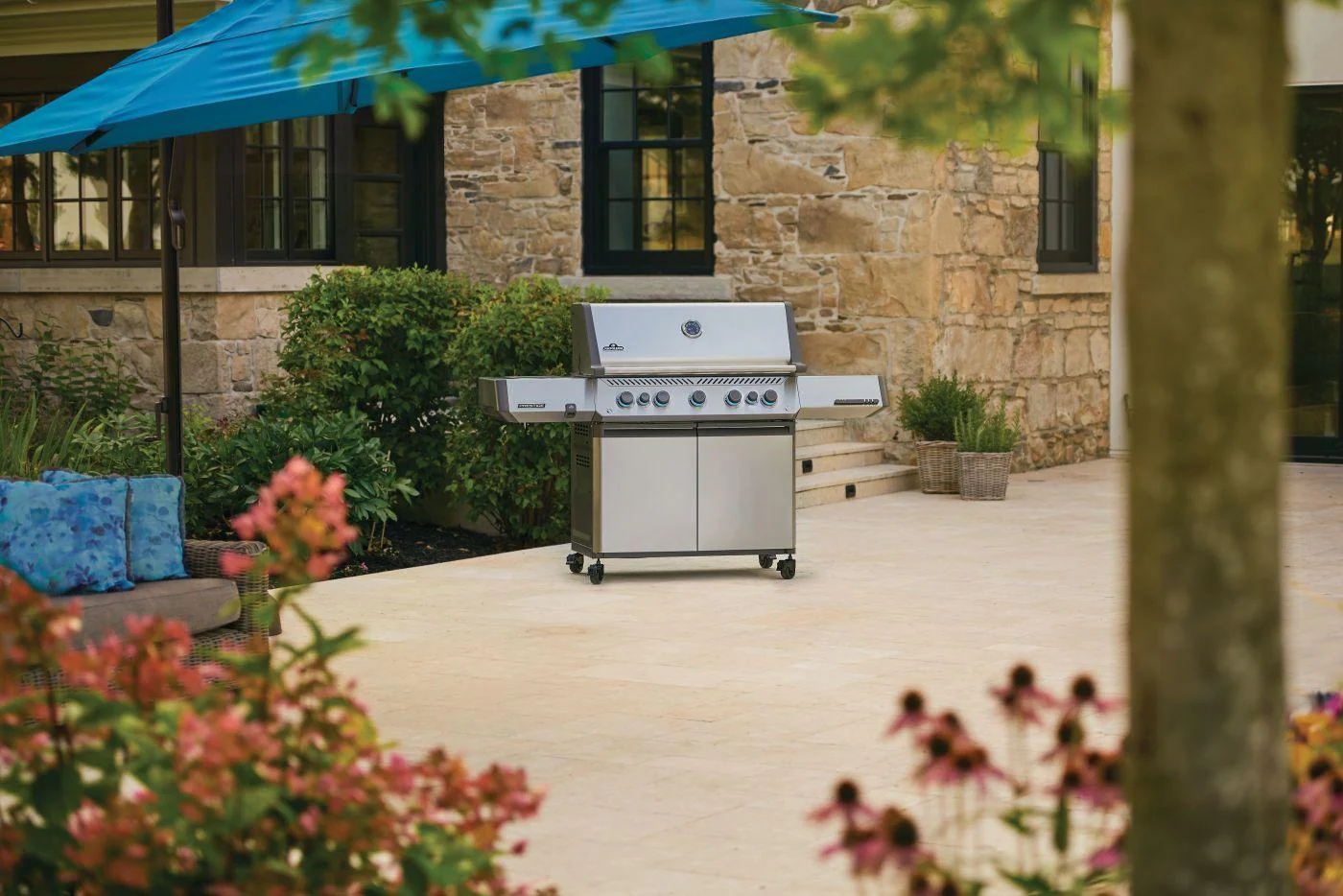 Napoleon Bbq P665VRSIBNSS Prestige 665 RSIB with Infrared Side and Rear Burner , Natural Gas, Stainless Steel - Image 3