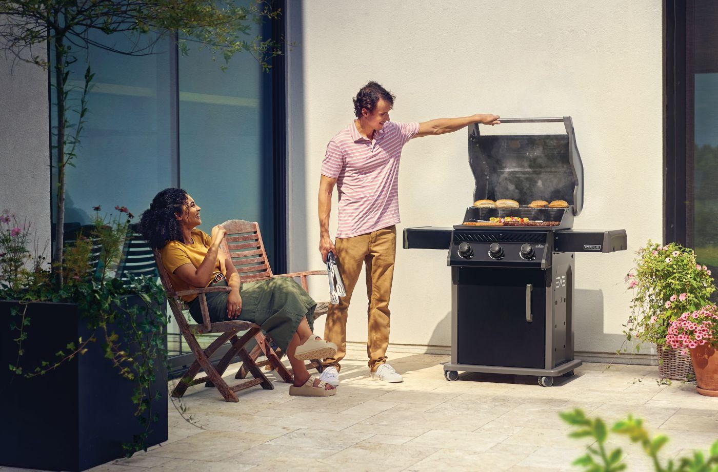 Napoleon Bbq R425NK2 Rogue 425 Gas Grill , Natural Gas, Black - Image 8