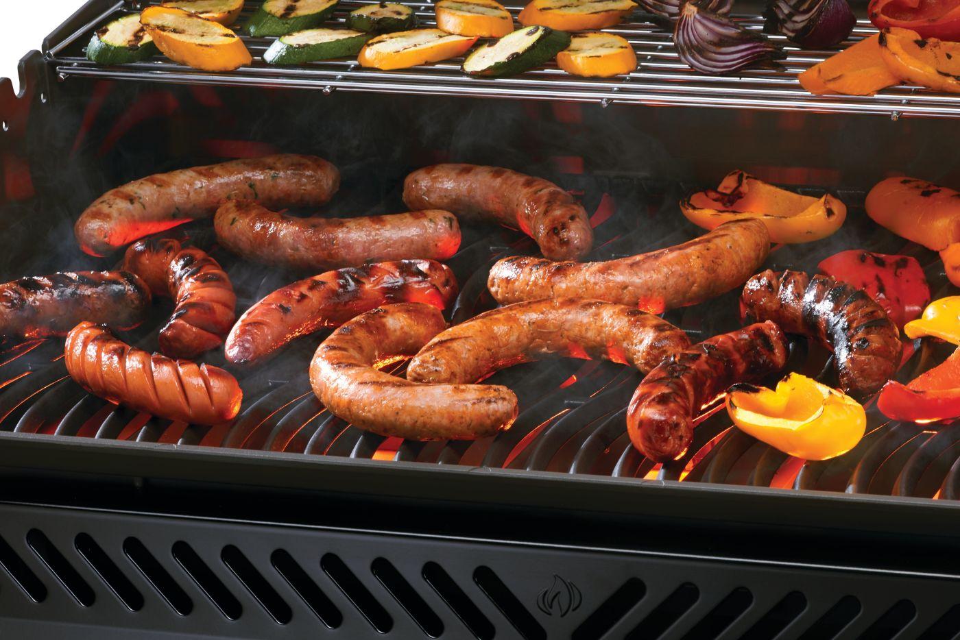 Napoleon Bbq RP625SIBPK2 Rogue PRO 625 SIB with Infrared Side Burner , Propane, Black - Image 9