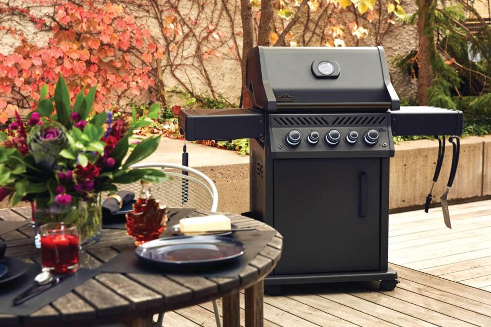 Napoleon Bbq RSE425RSIBNK1PHM Phantom Rogue SE 425 RSIB with Infrared Side and Rear Burners , Natural Gas, Satin Black - Image 4