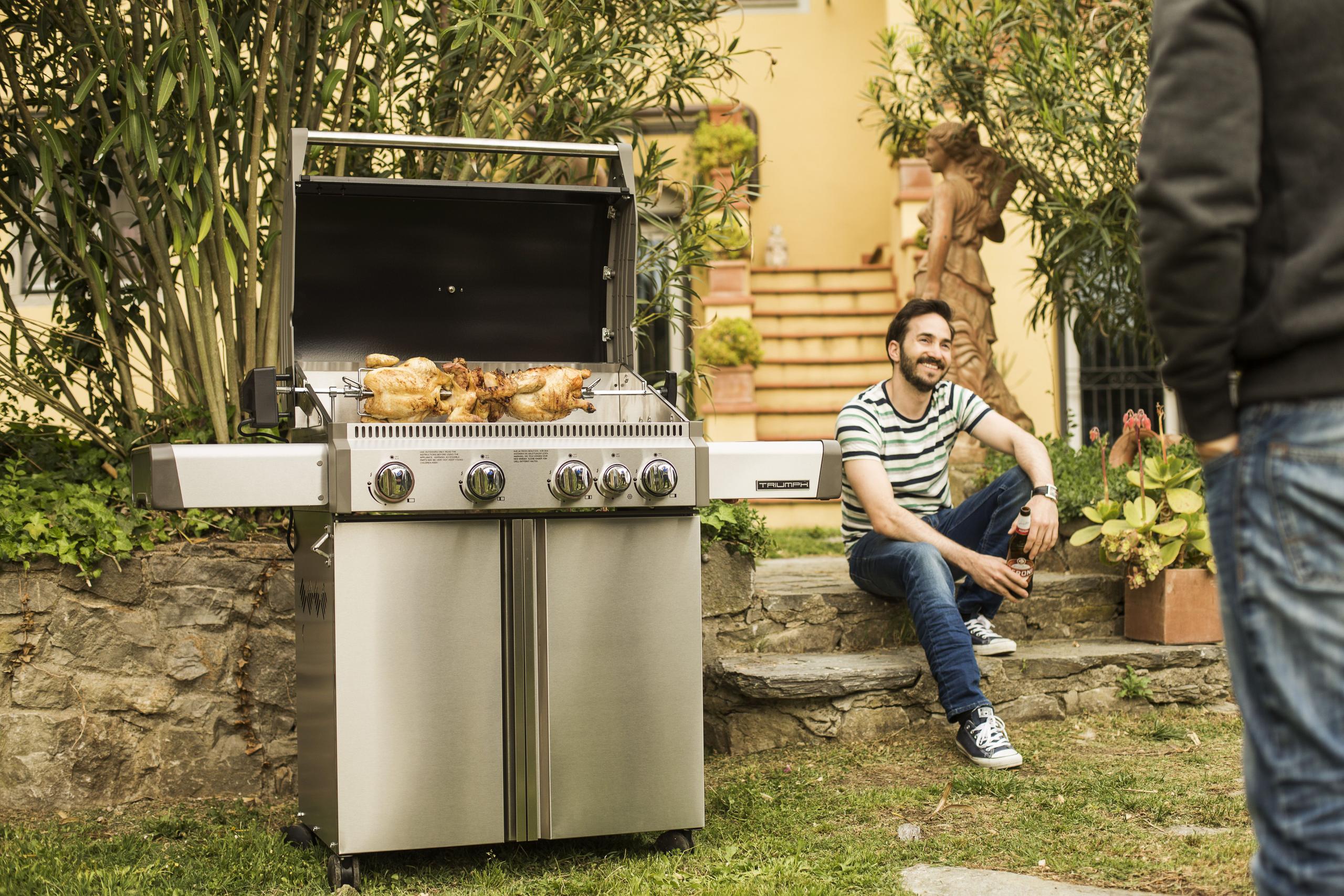 Napoleon Bbq T495SBNK Napoleon Triumph 495 with side burner. - Image 3
