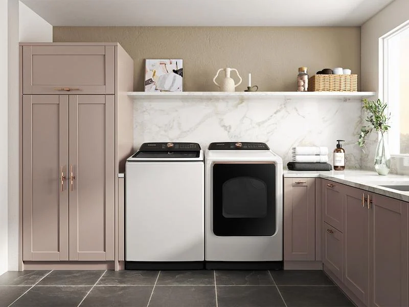 Samsung DVG55CG7500E 7.4 cu. ft. Smart Gas Dryer with Steam Sanitize+ in Ivory - Image 3