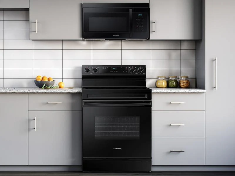 Samsung ME16A4021AB 1.6 cu. ft. Over-the-Range Microwave with Auto Cook in Black - Image 3