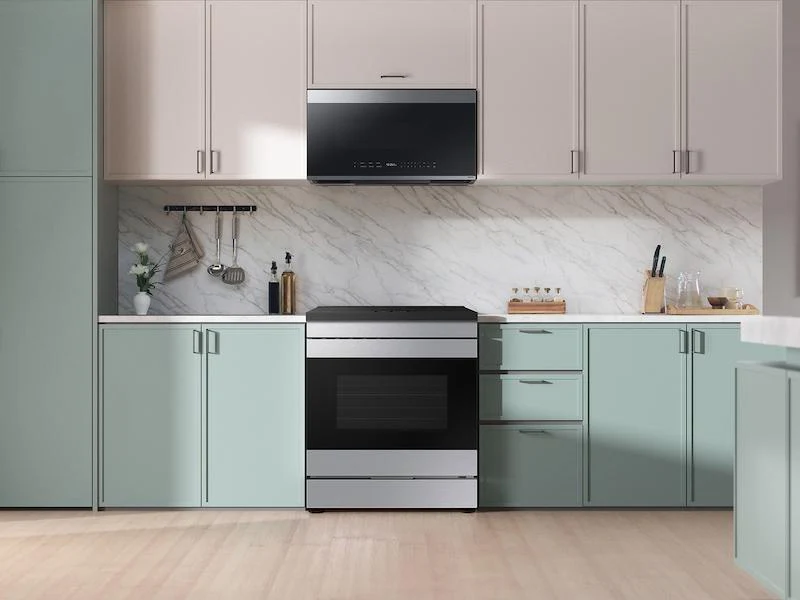 Samsung ME21DG6700SR Bespoke Over-the-Range Microwave - Image 3