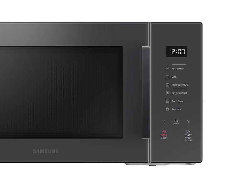 1.1 cu. Ft. Countertop Microwave with Grilling Element in Charcoal - Image 7
