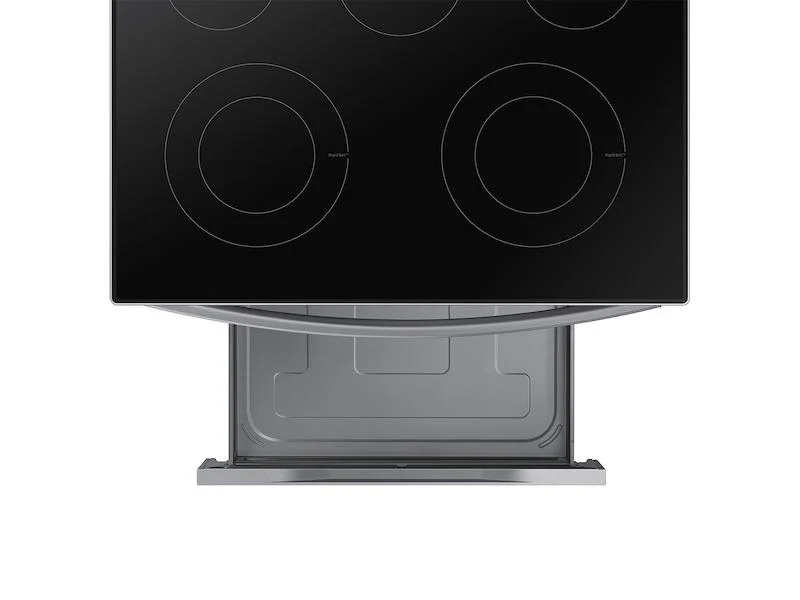Samsung NE63A6311SS 6.3 cu. ft. Smart Freestanding Electric Range with Rapid Boil™ & Self Clean in Stainless Steel - Image 11