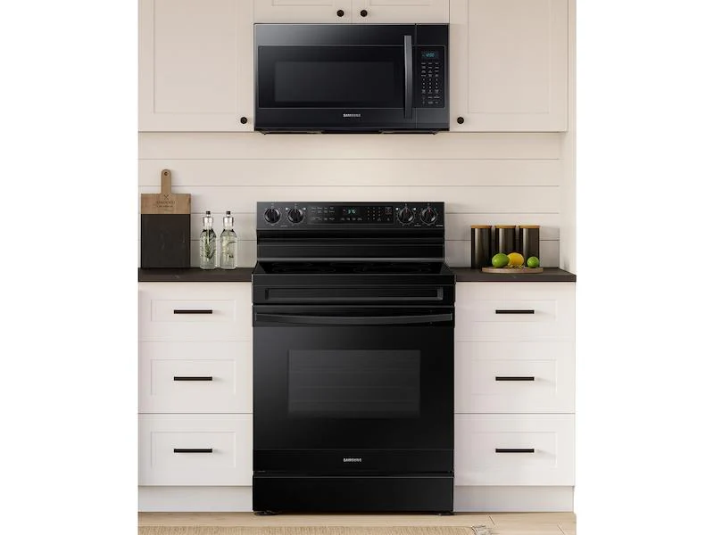 Samsung NE63A6511SB 6.3 cu. ft. Smart Freestanding Electric Range with No-Preheat Air Fry & Convection in Black - Image 3