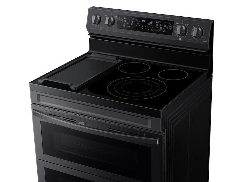Samsung NE63A6751SG 6.3 cu. ft. Smart Freestanding Electric Range with Flex Duo™, No-Preheat Air Fry & Griddle in Black Stainless Steel - Image 7