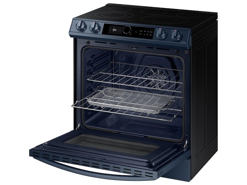 Bespoke Smart Slide-in Electric Range 6.3 cu. ft. with Smart Dial & Air Fry in Navy Steel - Image 10