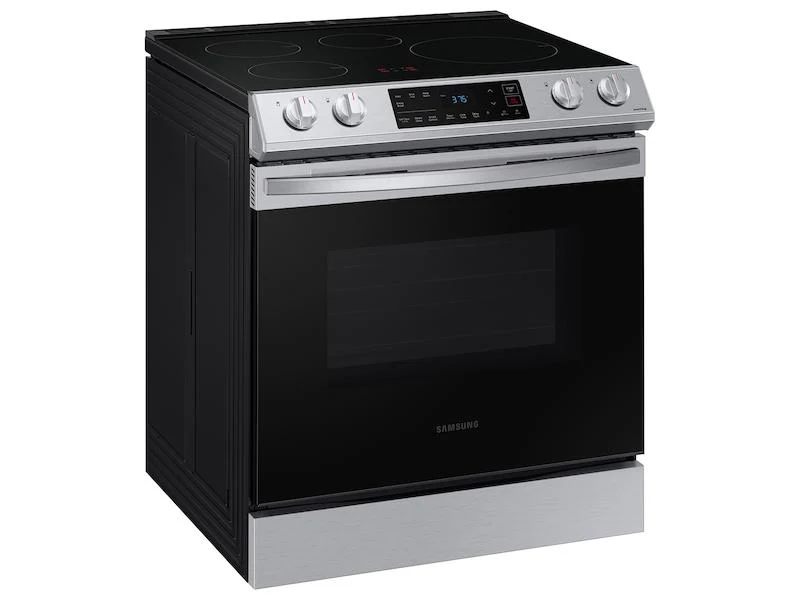 Samsung 6.3 cu. ft. Smart Rapid Heat Induction Slide-in Range in Stainless Steel - Image 10