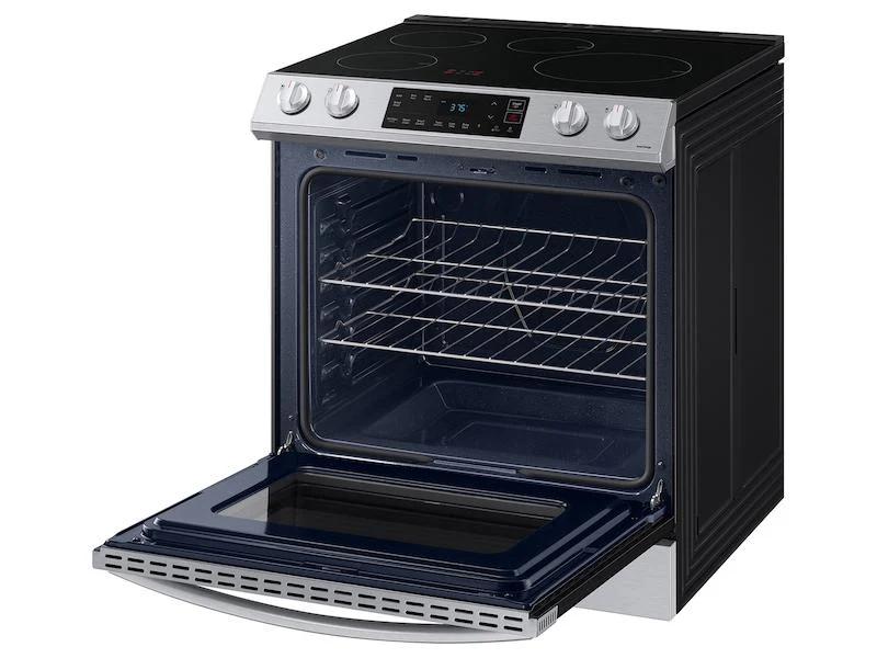 Samsung 6.3 cu. ft. Smart Rapid Heat Induction Slide-in Range in Stainless Steel - Image 8