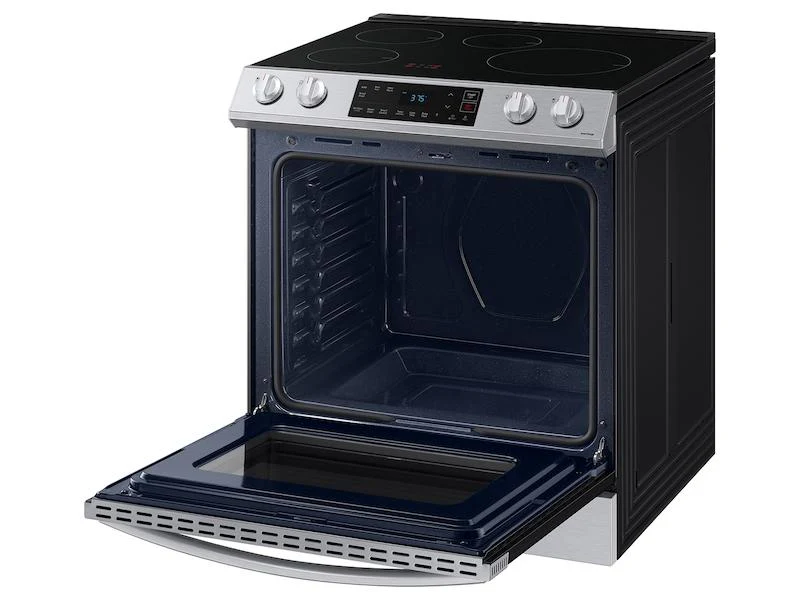 Samsung 6.3 cu. ft. Smart Rapid Heat Induction Slide-in Range in Stainless Steel - Image 9