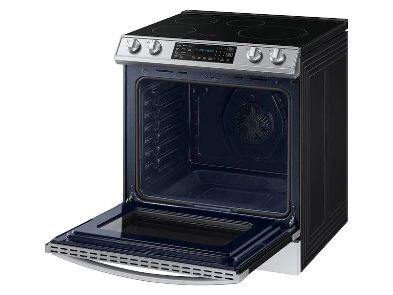 Samsung 6.3 cu. ft. Smart Rapid Heat Induction Slide-in Range with Air Fry - Image 10
