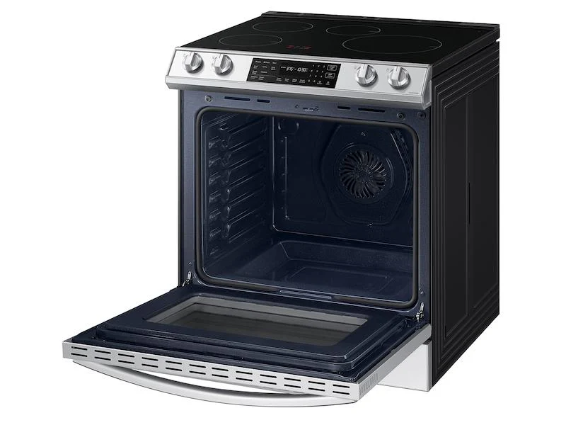Samsung Bespoke 6.3 cu. ft. Smart Rapid Heat Induction Slide-in Range with Air Fry - Image 11