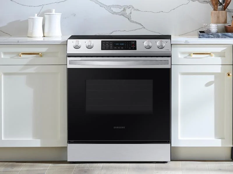 6.3 cu. ft. Smart Slide-in Electric Range with Convection in Stainless Steel - Image 3