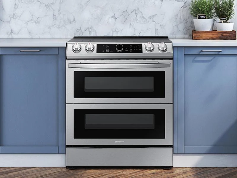 Samsung 6.3 cu ft. Smart Slide-in Electric Range with Smart Dial, Air Fry, - Image 3