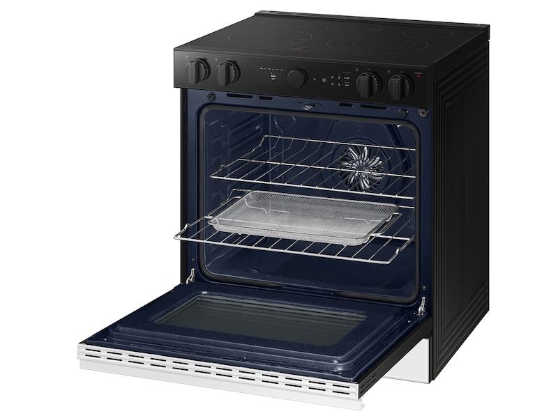 Samsung NSE6DB850012 Bespoke 6.3 cu. ft. Smart Slide-In Electric Range with Air Sous Vide & Air Fry in White Glass - Image 10