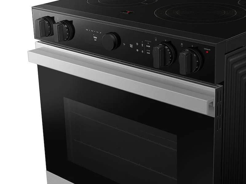 Samsung NSE6DG8500SR Bespoke 6.3 cu. ft. Smart Slide-In Electric Range with Air Sous Vide & Air Fry in Stainless Steel - Image 7