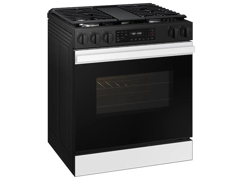 Samsung NSG6DB830012 Bespoke 6.0 cu. ft. Smart Slide-In Gas Range with Air Fry & Precision Knobs in White Glass - Image 11