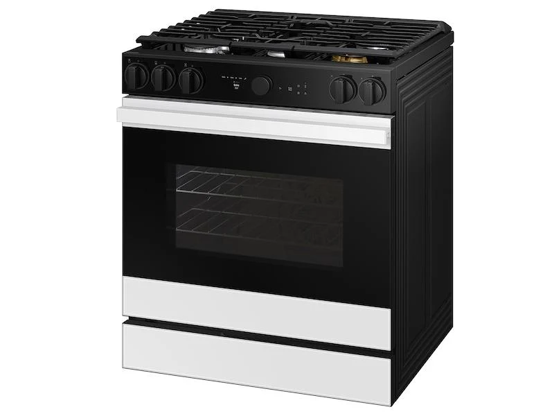 Samsung NSG6DB850012 Bespoke 6.0 cu. ft. Smart Slide-In Gas Range with Air Sous Vide & Air Fry in White Glass - Image 8