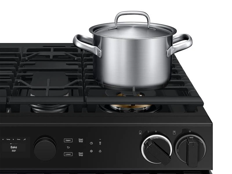 Samsung NSG6DG8550SR Bespoke Slide-in Gas Range - Image 10