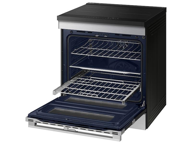 Samsung NSI6DG9550SR Bespoke Smart Slide-In Induction Range 6.3 cu. ft. with Flex Duo™ & Ambient Edge Lighting™ in Stainless Steel - Image 8