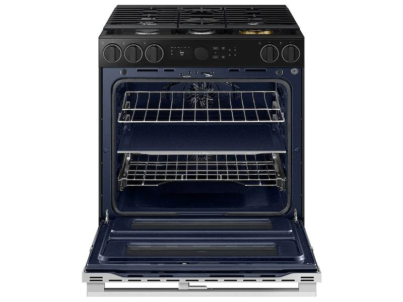 Samsung NSY6DG8550SR Bespoke Smart Slide-In Dual Fuel Range 6.3 cu. ft. with Flex Duo™ & Illuminated Precision Knobs in Stainless Steel - Image 13