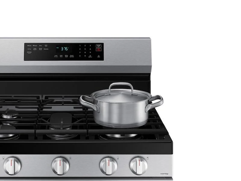Samsung NX60A6511SS 6.0 cu. ft. Smart Freestanding Gas Range with No-Preheat Air Fry & Convection in Stainless Steel - Image 4