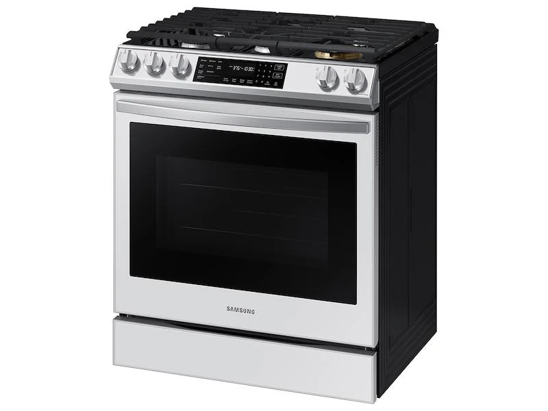 Samsung Bespoke 6.0 cu. ft. Smart Front Control Slide-In Gas Range with Air Fry - Image 6