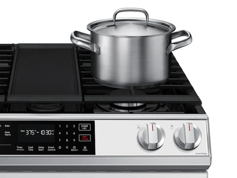 Bespoke 6.0 cu. ft. Smart Slide-in Gas Range with Air Fry & Convection in White Glass - Image 7