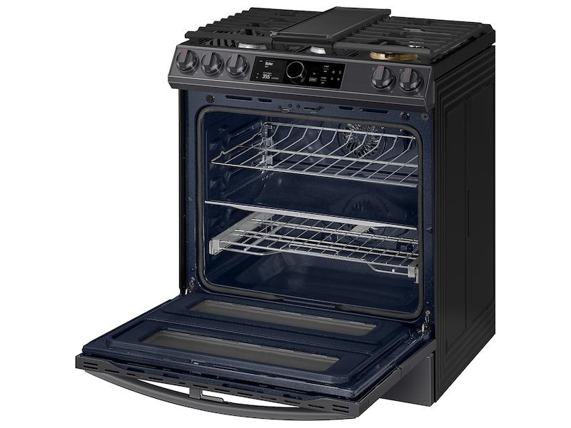 Samsung 6.3 cu. ft. Flex Duo™ Front Control Slide-in Dual Fuel Range with Smart Dial, Air Fry, and Wi-Fi in Black Stainless Steel - Image 9