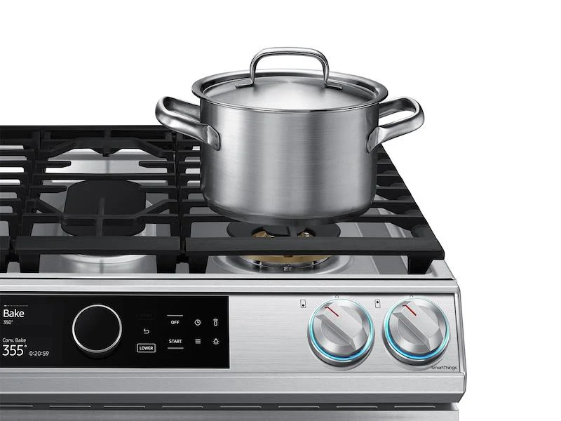 Samsung 6.3 cu. ft. Flex Duo™ Front Control Slide-in Dual Fuel Range with Smart Dial, Air Fry, and Wi-Fi in Stainless Steel - Image 6