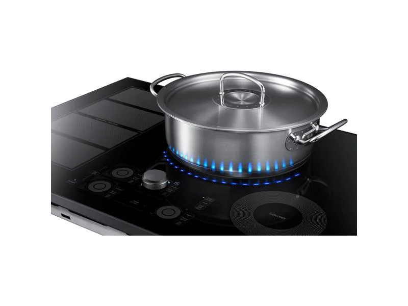 30" Smart Induction Cooktop in Black Stainless Steel - Image 3