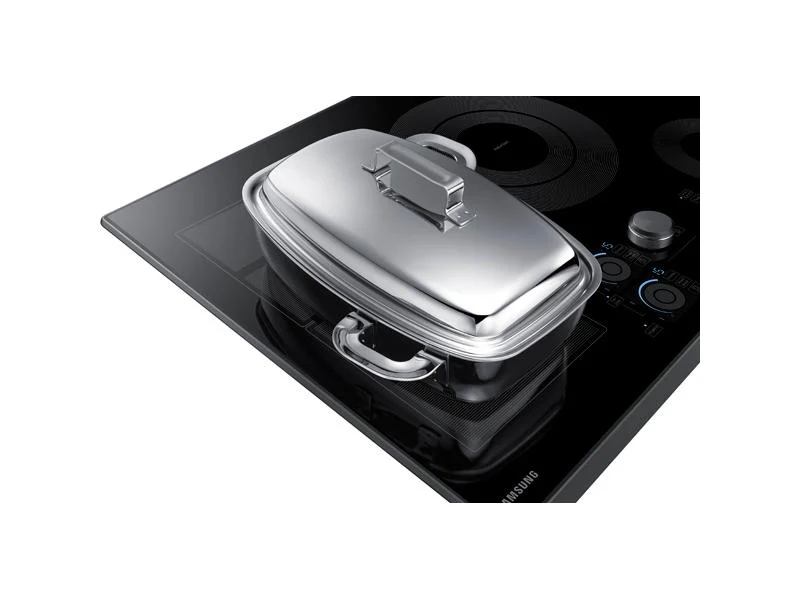 30" Smart Induction Cooktop in Black Stainless Steel - Image 5