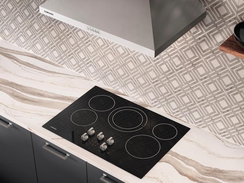 Samsung NZ30R5330RK 30" Electric Cooktop in Black - Image 2