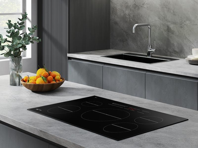 Samsung NZ36C3060UK 36" Smart Induction Cooktop with Wi-Fi in Black - Image 3