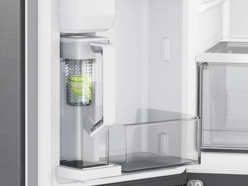 Samsung 23 cu. ft. Smart Counter Depth 4-Door Flex™ refrigerator with AutoFill Water Pitcher and Dual Ice Maker in Stainless Steel - Image 4