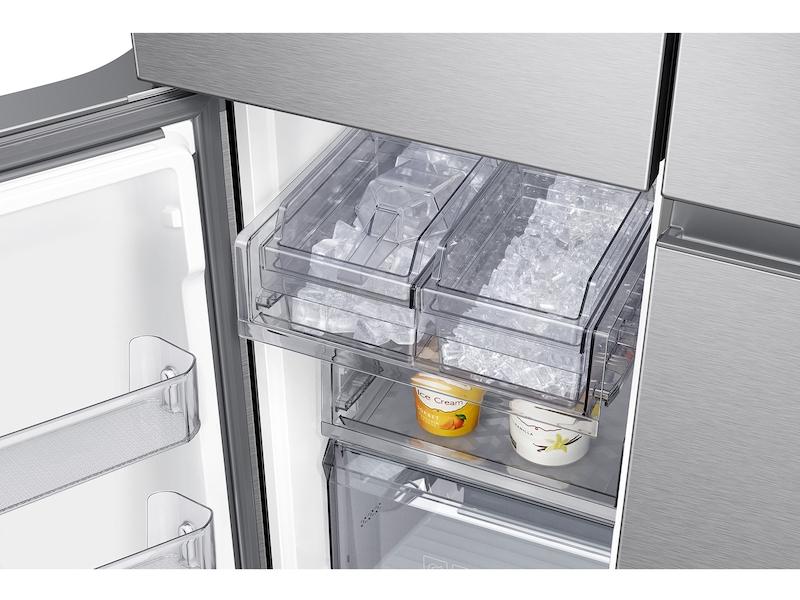 23 cu. ft. Smart Counter Depth 4-Door Flex™ refrigerator with Family Hub™ and Beverage Center in Stainless Steel - Image 8