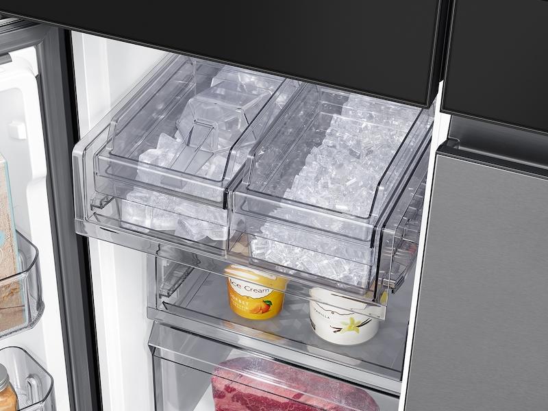Samsung Bespoke Counter Depth 4-Door Flex™ Refrigerator (23 cu. ft.) with Family Hub™   in Charcoal Glass Top and Stainless Steel Bottom Panels - Image 8