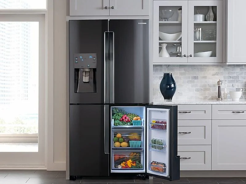 Samsung RF23J9011SG 23 cu. ft. Counter Depth 4-Door Flex™ Refrigerator with FlexZone™ in Black Stainless Steel - Image 11