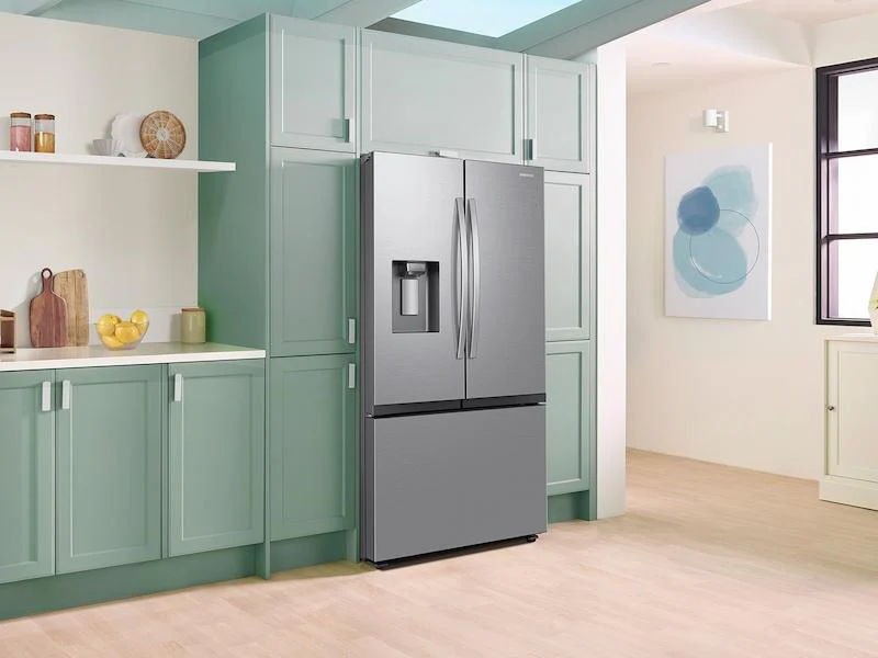 Samsung RF27CG5400SRAA 26 cu. ft. Mega Capacity Counter Depth 3-Door French Door Refrigerator with Four Types of Ice in Stainless Steel - Image 3