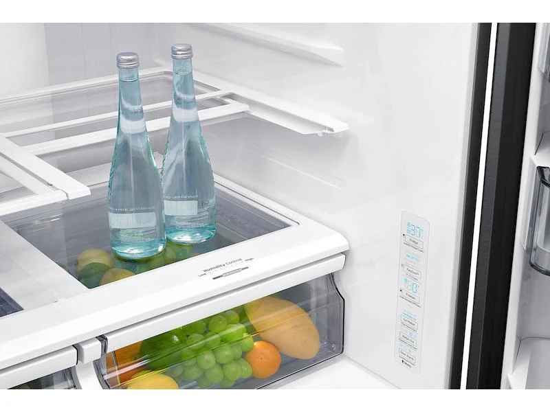 28 cu. ft. 4-Door French Door Refrigerator with FlexZone™ Drawer in Black Stainless Steel - Image 11