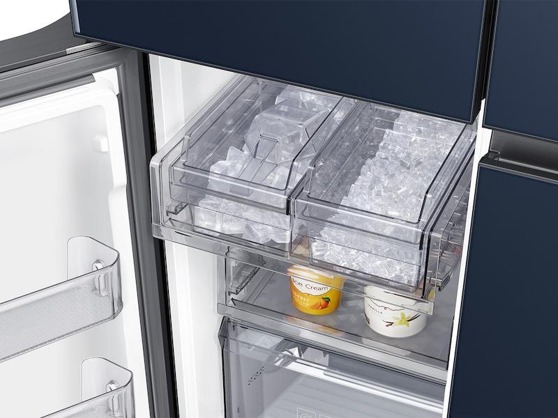 Samsung RF29A967541 Bespoke 4-Door Flex™ Refrigerator (29 cu. ft.) in Navy Glass - Image 8