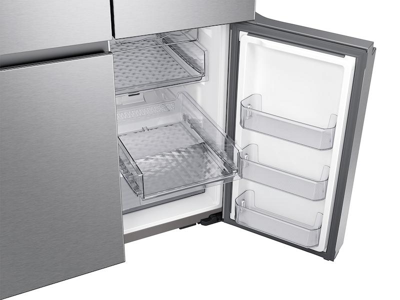 Samsung 29 cu. ft. Smart 4-Door Flex™ Refrigerator with Family Hub™ and Beverage Center in Stainless Steel - Image 9