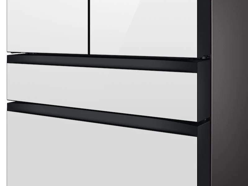 Samsung RF29BB890012AA Bespoke 4-Door French Door Refrigerator (29 cu. ft.) with Family Hub™ in White Glass - Image 9