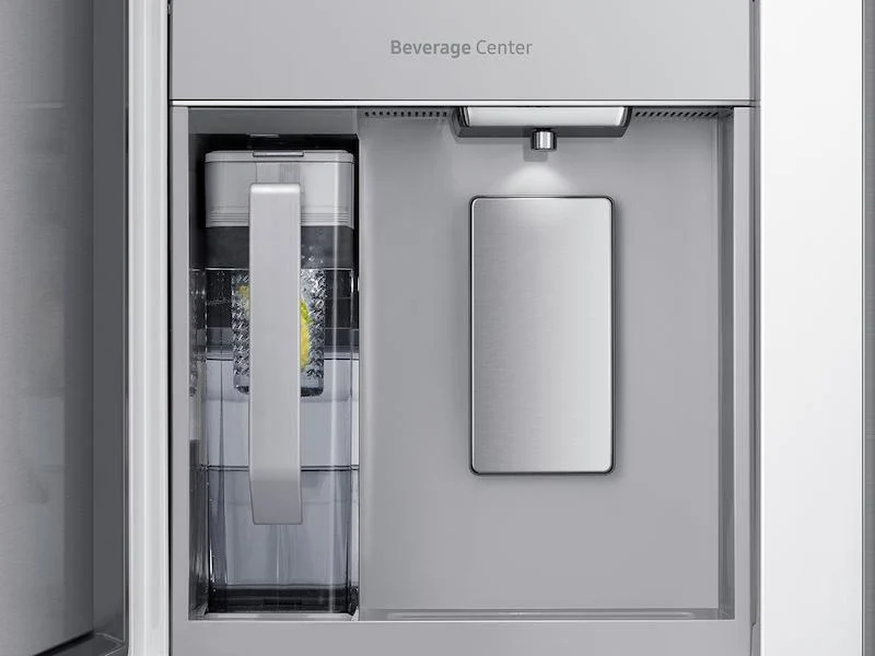 Samsung Bespoke 4-Door Flex™ Refrigerator (29 cu. ft.) with Family Hub™  in Charcoal Glass Top and Stainless Steel Bottom Panels - Image 7