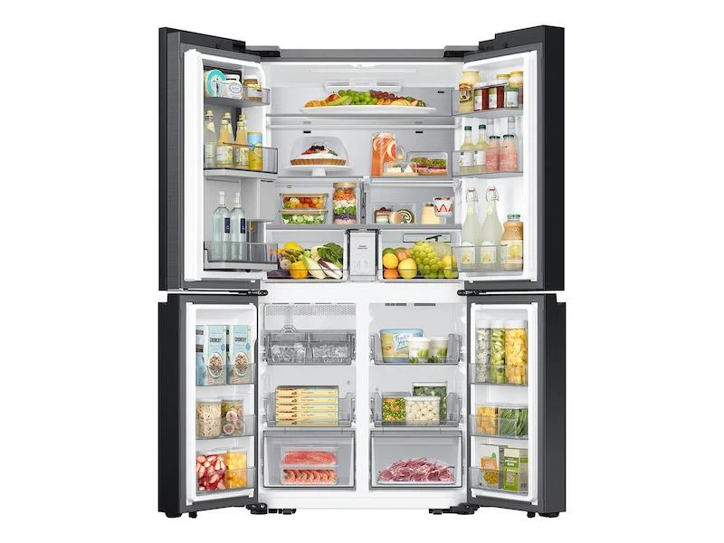 Samsung RF29DB9600QL Bespoke 4-Door Flex™ Refrigerator (29 cu. ft.) with Beverage Center™ in Stainless Steel - (with Customizable Door Panel Colors) - Image 11