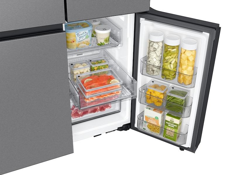 Samsung RF29DB9600QL Bespoke 4-Door Flex™ Refrigerator (29 cu. ft.) with Beverage Center™ in Stainless Steel - (with Customizable Door Panel Colors) - Image 9