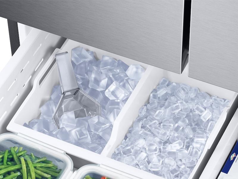 Samsung RF31CG7200SR 31 cu. ft. Mega Capacity 4-Door French Door Refrigerator with Dual Auto Ice Maker in Stainless Steel - Image 10
